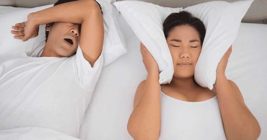tips tidur nyenyak meskipun pasangan ngorok