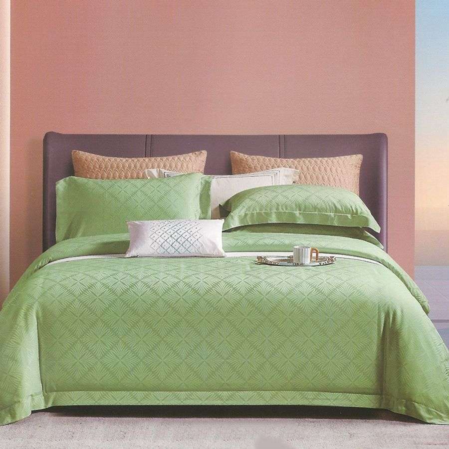 Bedcover Tannaya Green Jacquard Tencel