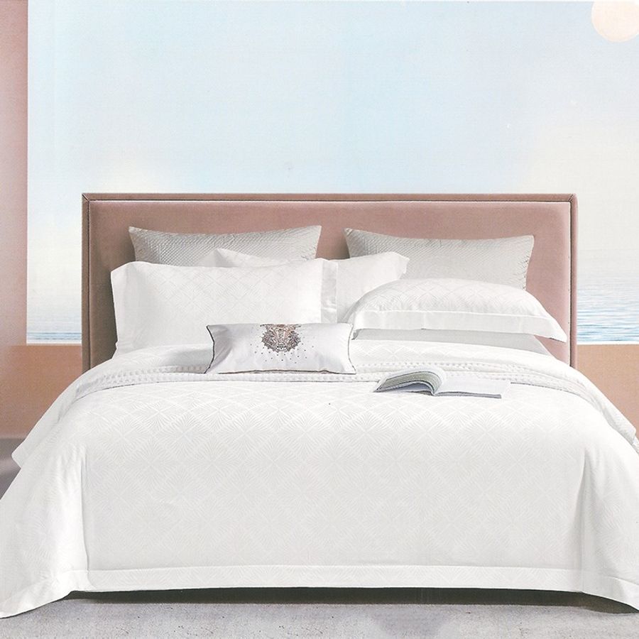 Bedcover Tannaya Ibis white Jacquard Tencel