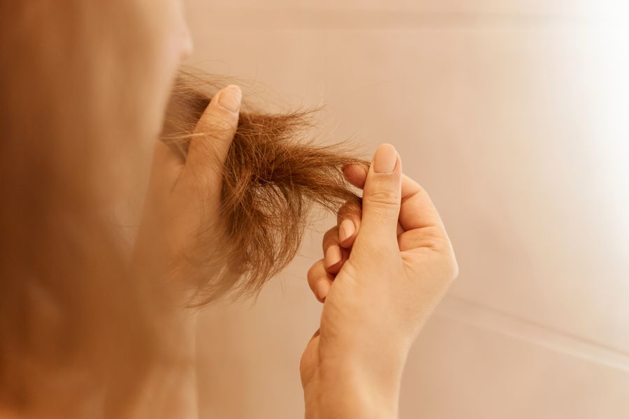 membuat rambut kusut
