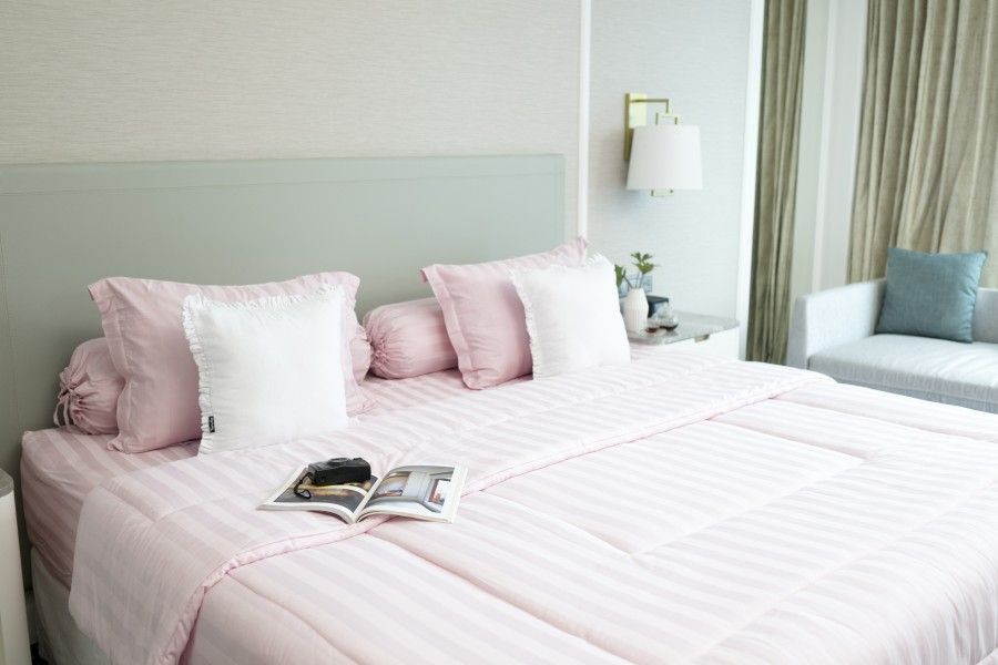 sprei pink untuk kado pengantin