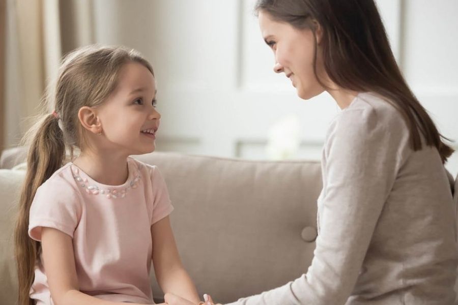 mindful parenting Mendengarkan Dengan Penuh Perhatian