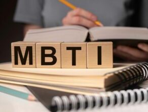 Tipe Kepribadian MBTI: Definisi, Klasifikasi, dan Penjelasannya